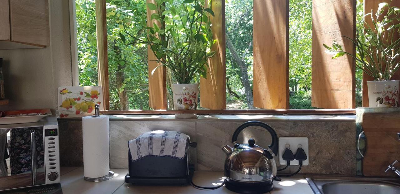 A Farm Stay - Casablanca'S Private Cottage,No Loadshedding! Hazyview Exteriör bild